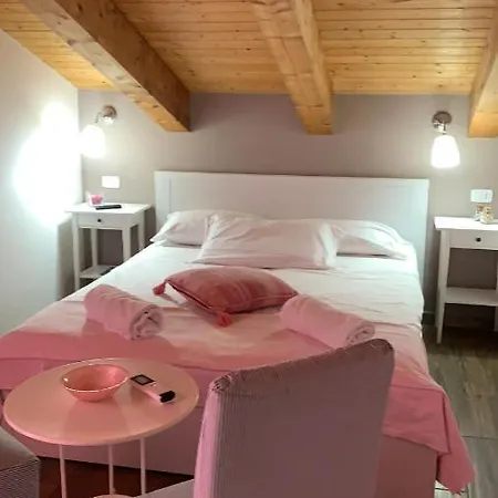 Stella Del Cilento Suite & Rooms أغروبولي